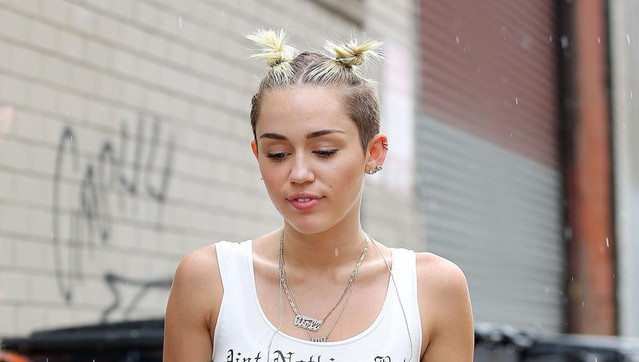 Miley Cyrus angry over Liam Hemsworth's new relationship?